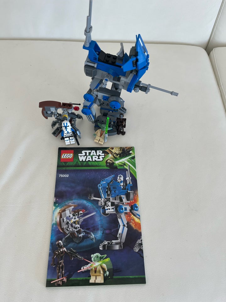 Lego Star Wars 75002