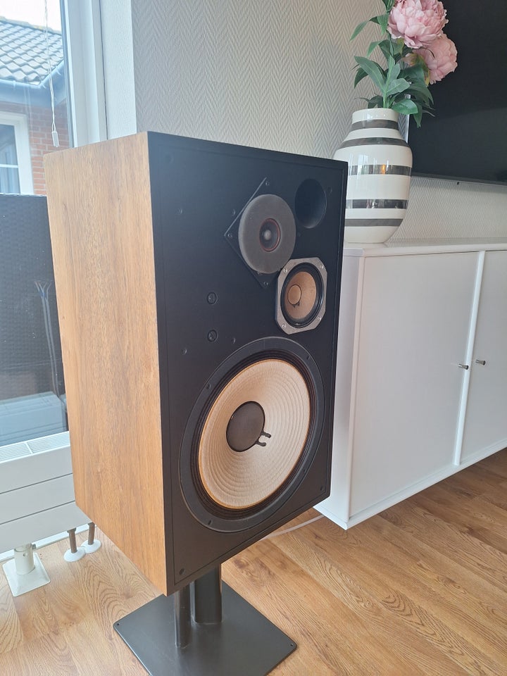 Højttaler JBL L100