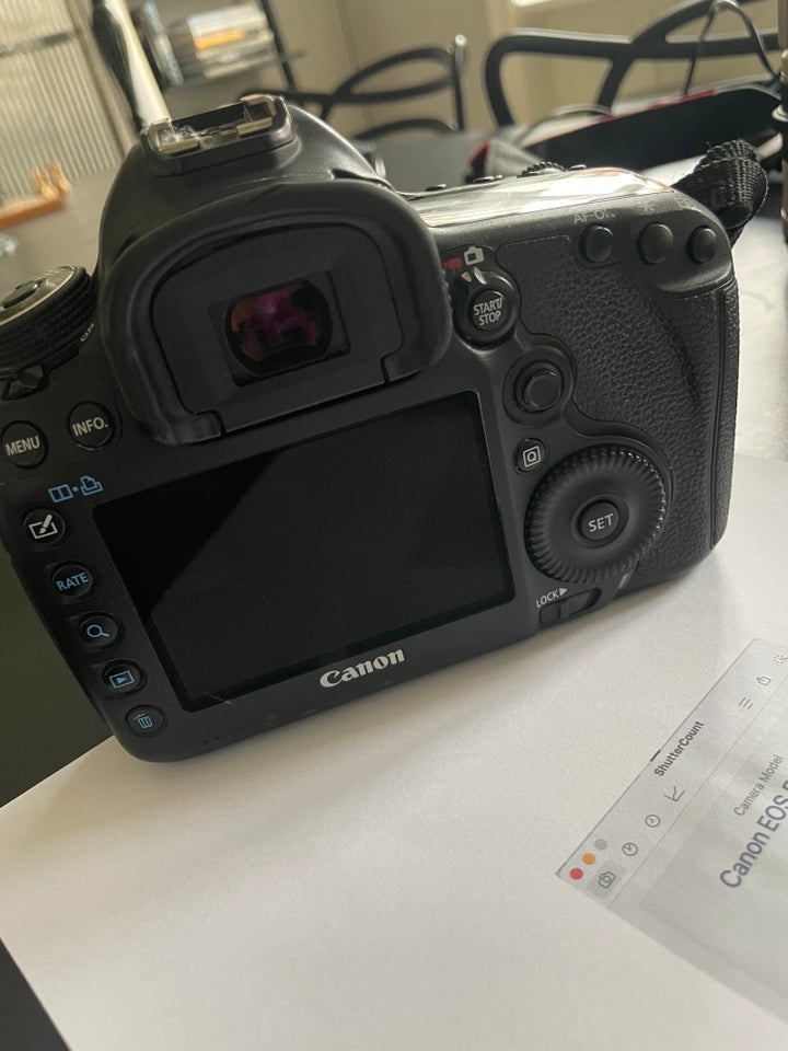 Canon EOS 5D Mark III (Kit)