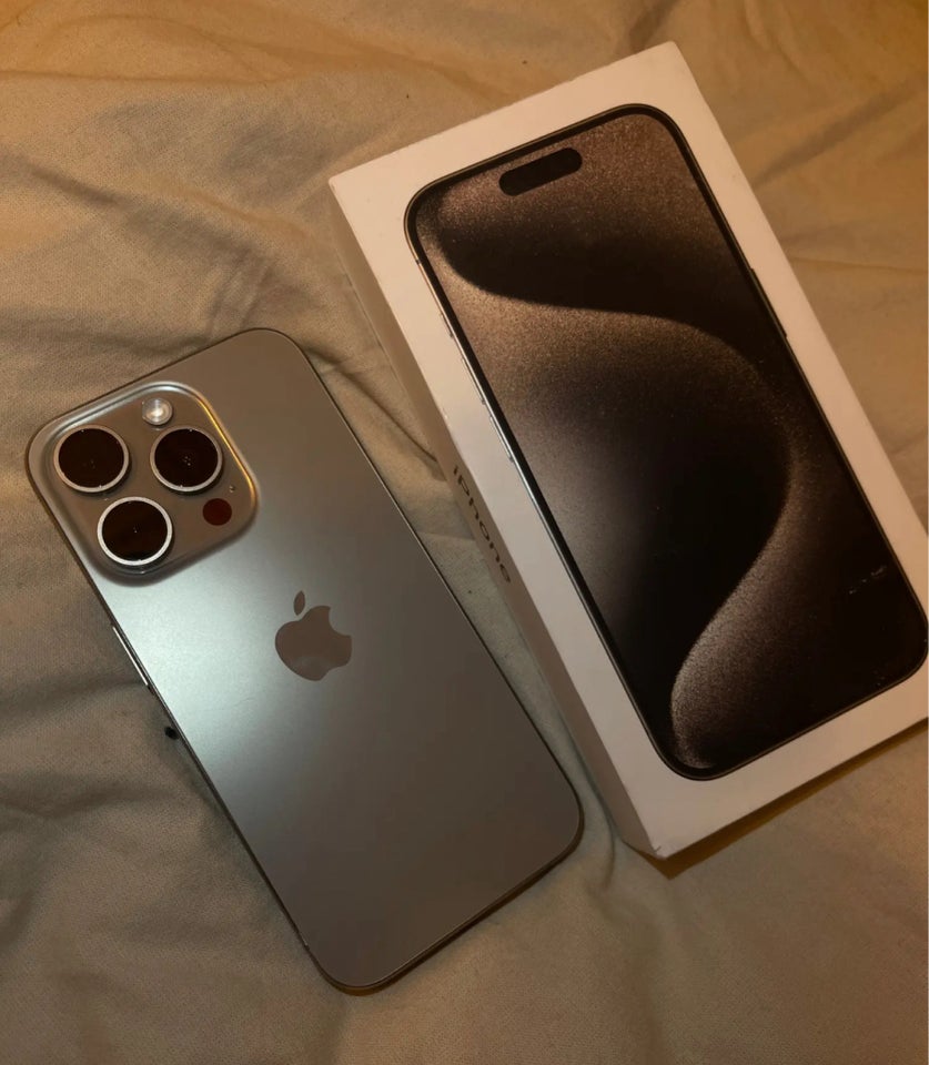 iPhone 15 Pro 128 GB sort