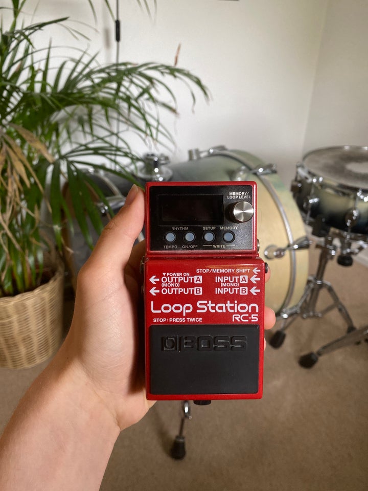 Boss RC-5 Loop Station pedal, Boss