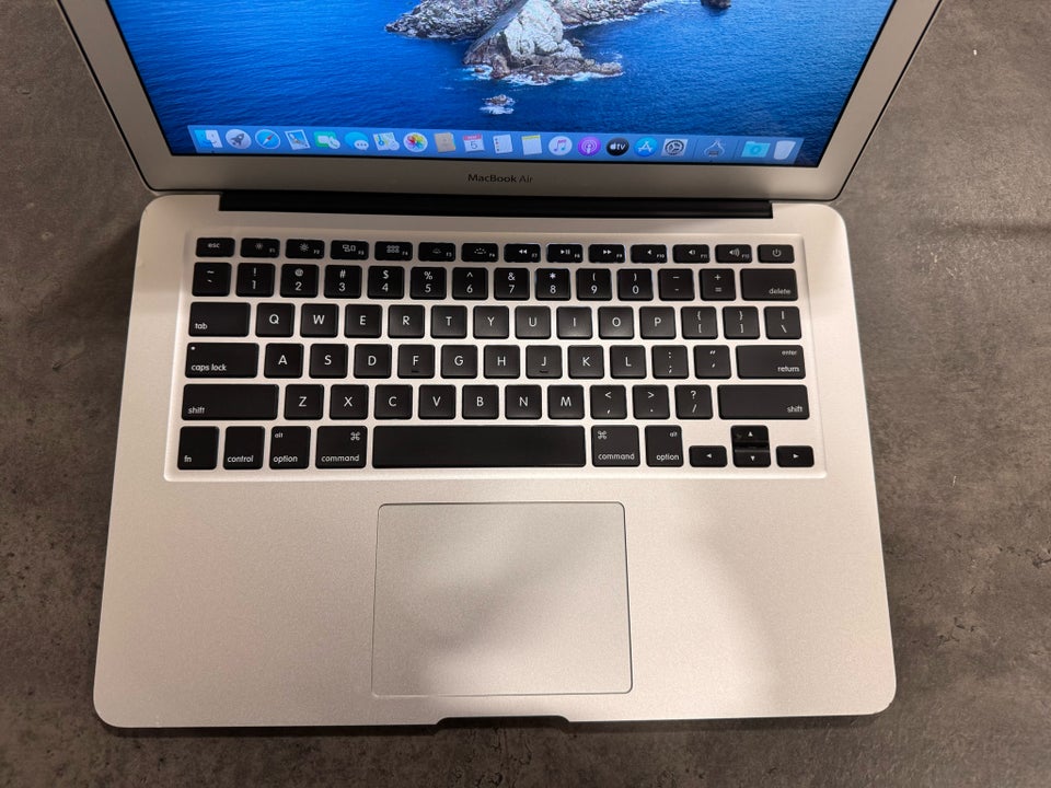 MacBook Air, 13” Early 2015, 1.6 GHz