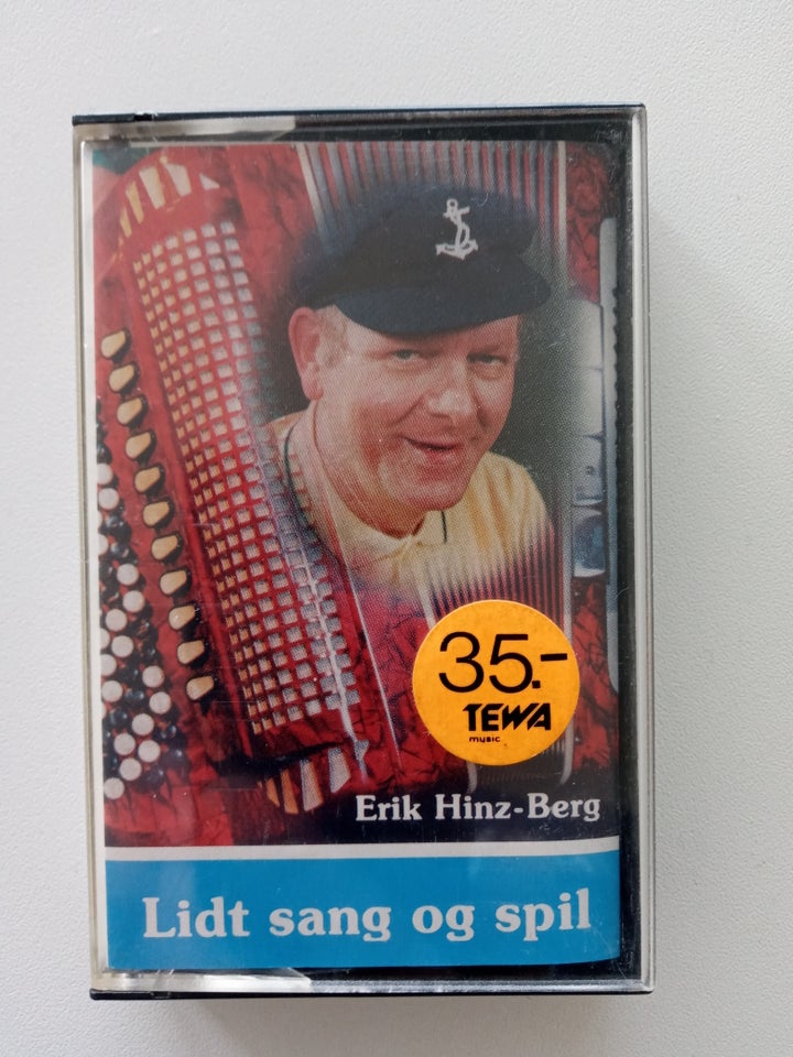 Bånd, Erik Hinz-Berg, Lidt sang og