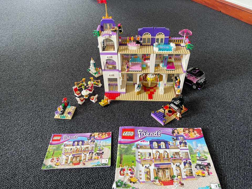 Lego Friends Hotel