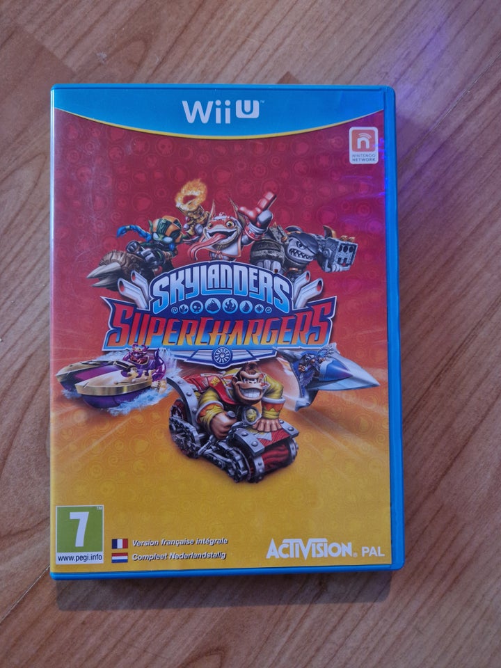 SKYLANDERS SUPERCHARGERS,