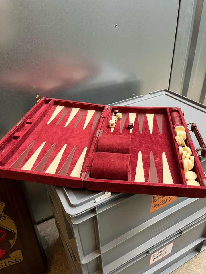 Backgammon, Strategi, brætspil