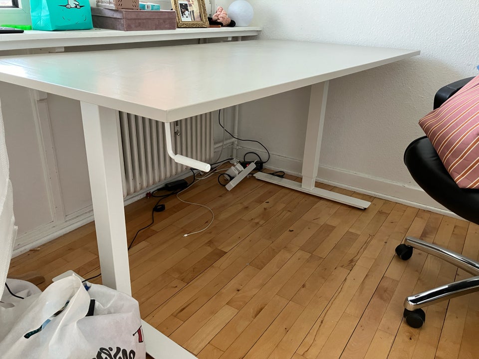 Skrivebord, IKEA, b: 160 d: 80