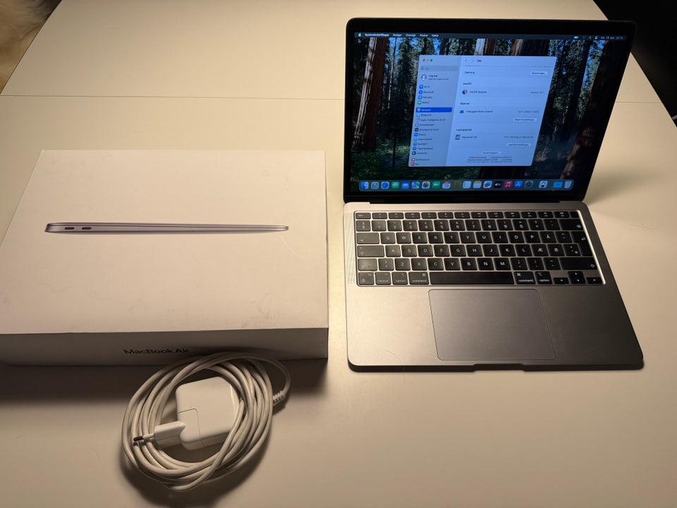 MacBook Air, 13” MacBbok Air - Space