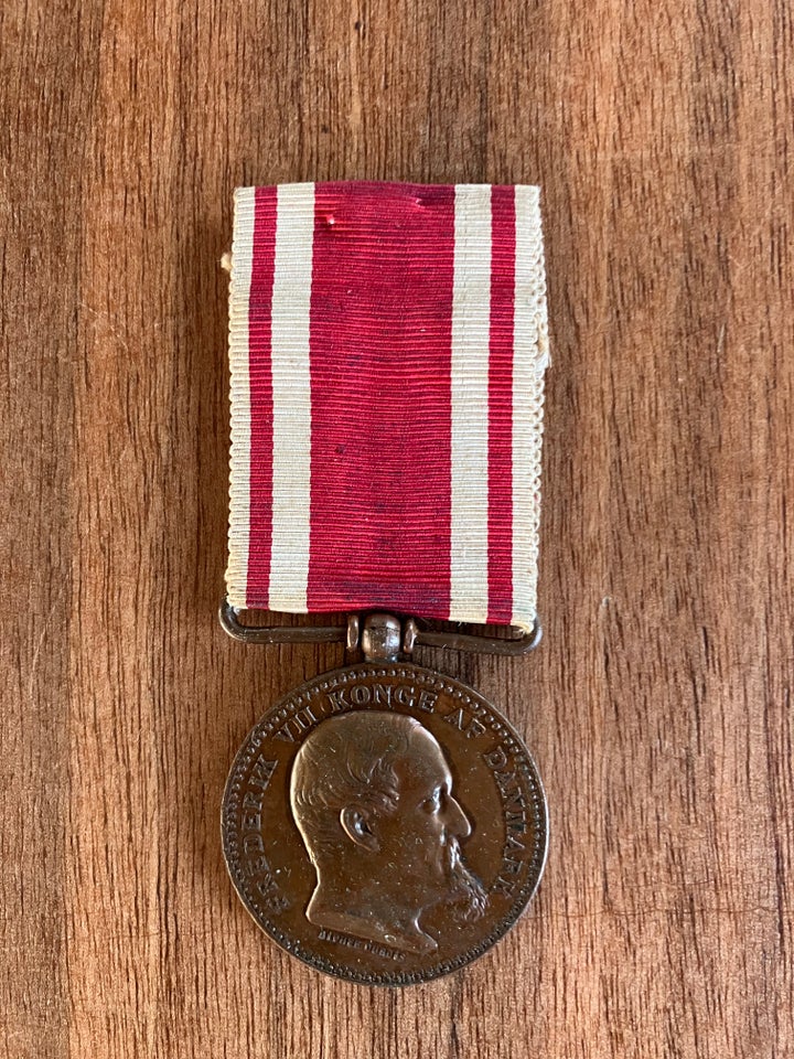 Militær, Medalje