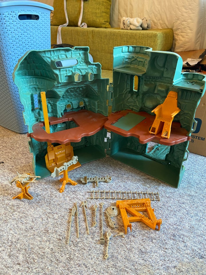 Castle Greyskull, Mattel