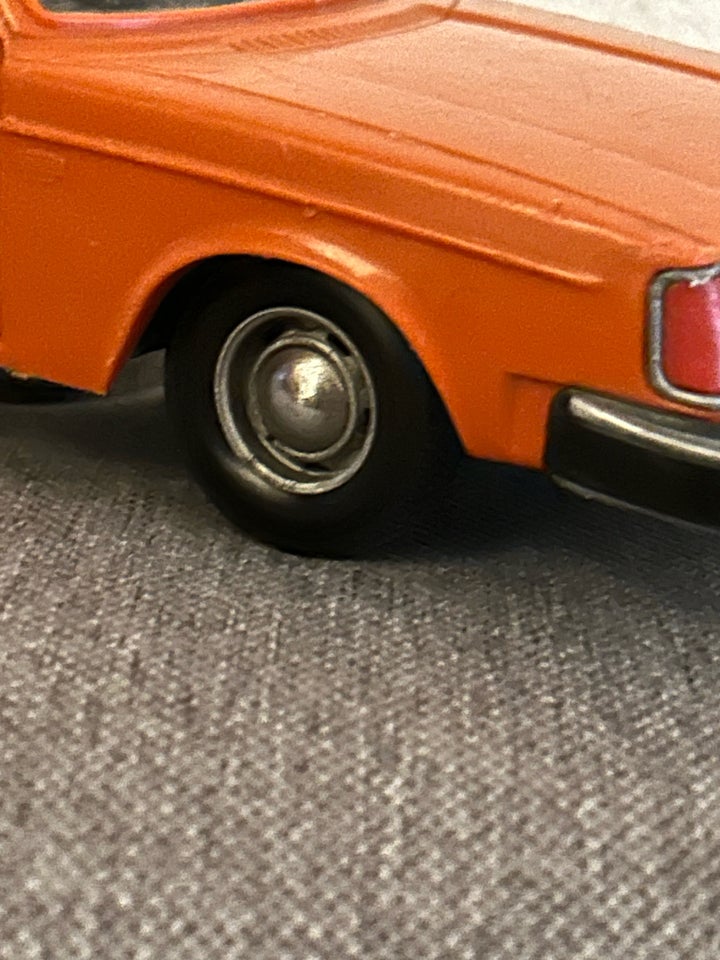 Modelbil VOLVO 245 DL Stahlberg