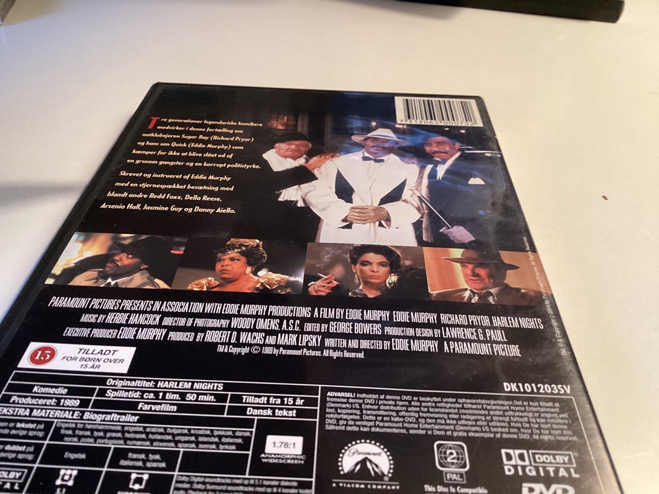 Harlem nights , DVD, komedie