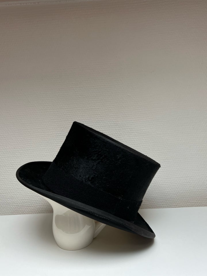 Hat, Scott  Co, London