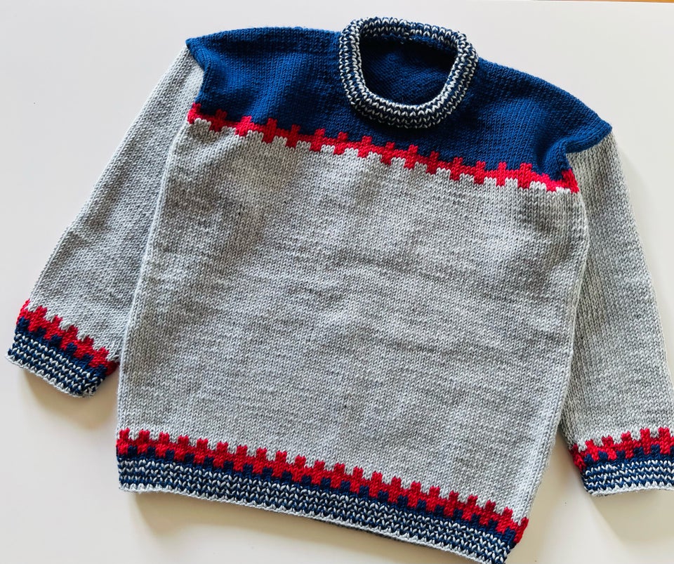 Sweater, Ny hjemmestrikket cross