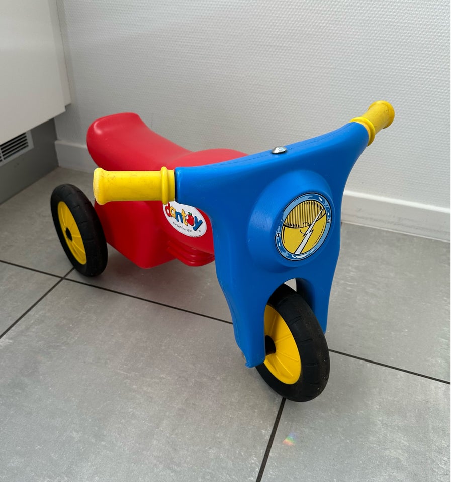 Scooter Dantoy