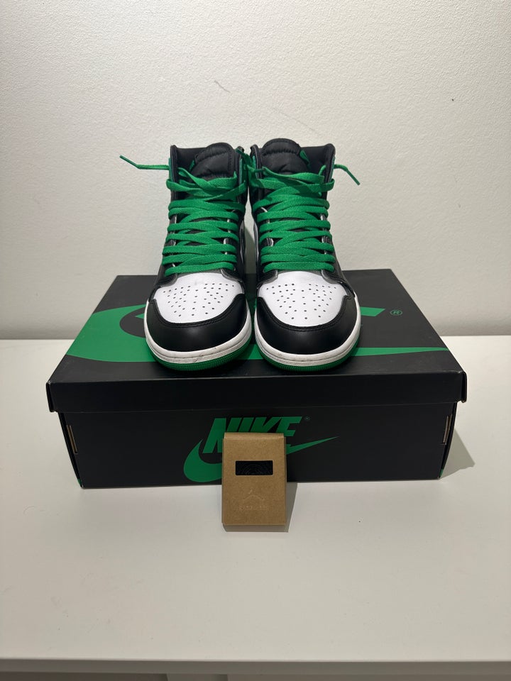 Sneakers, Jordan 1 Lucky Green,