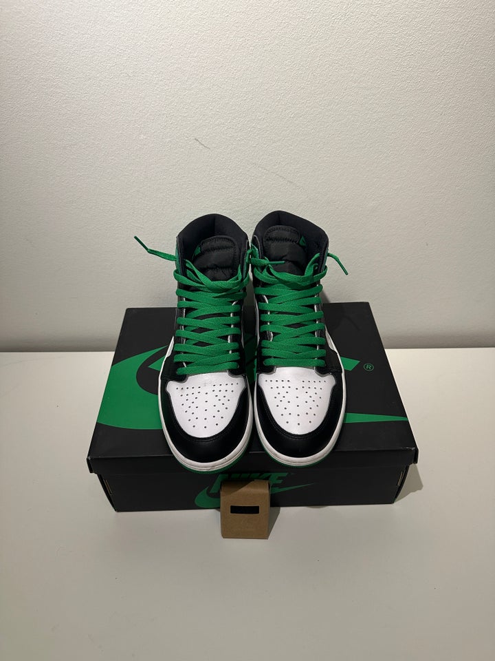 Sneakers, Jordan 1 Lucky Green,