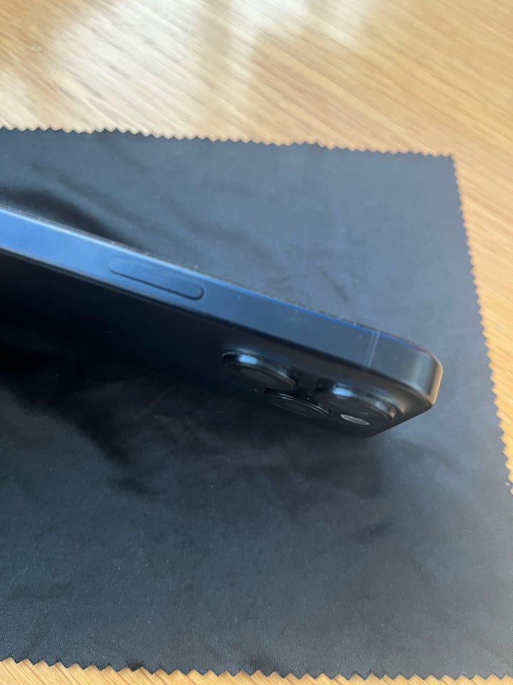 iPhone 15 Pro, 128 GB, blå