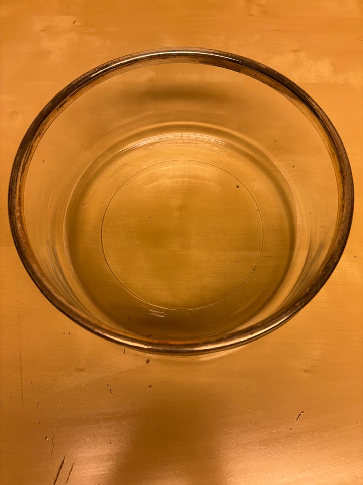 Glas, Jordbærskål