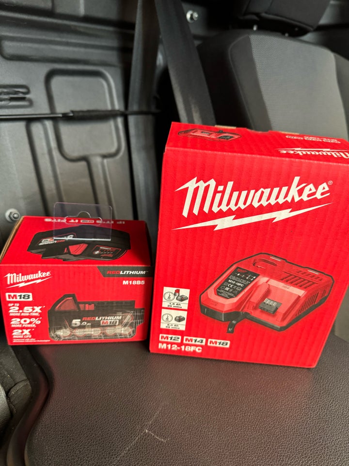 Batteri og oplader, Milwaukee