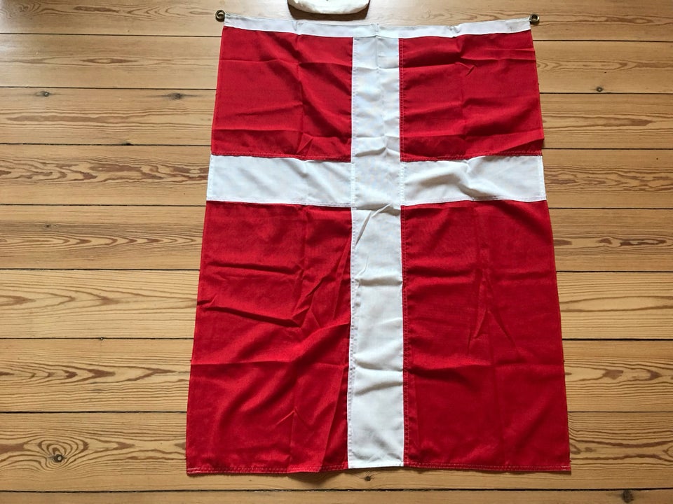 Flag, Dannebrogsflag. Størrelse