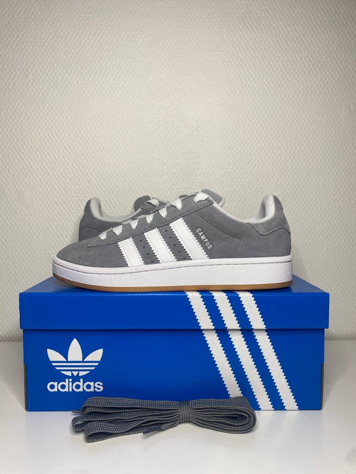 Sneakers, str. 38, Adidas