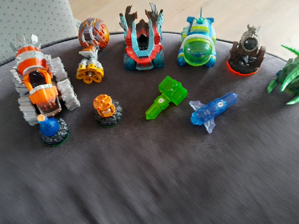 50 skylanders figurer PS3