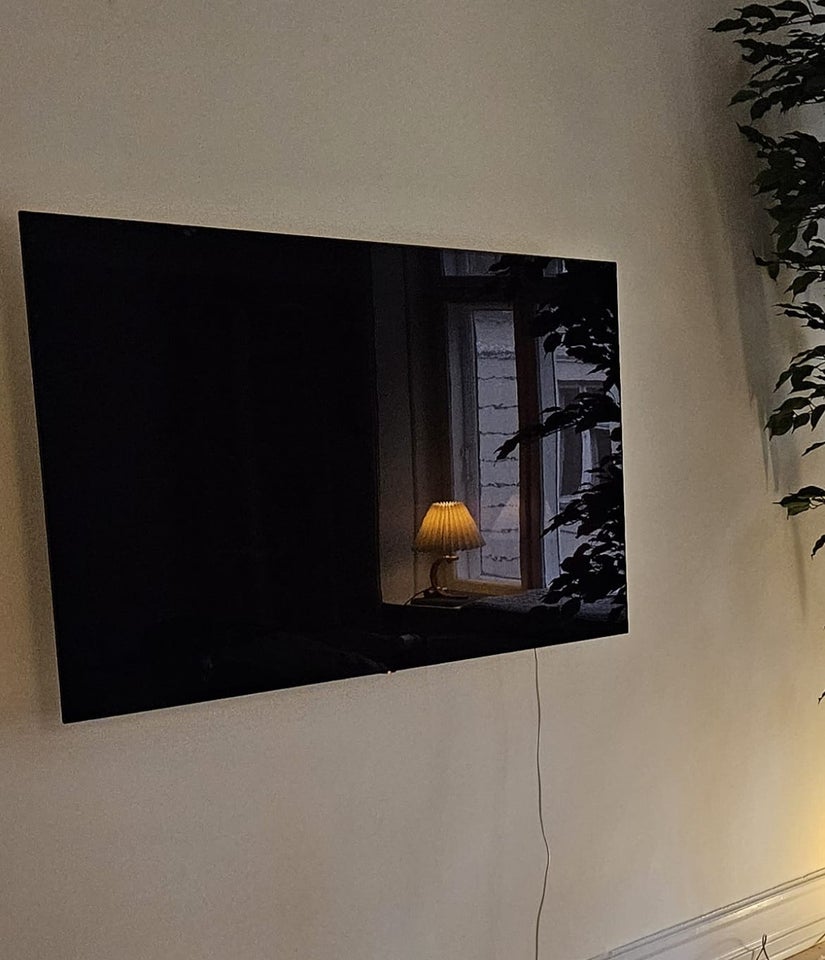 LG, LG 65" C1 4K OLED TV (2021), 65"