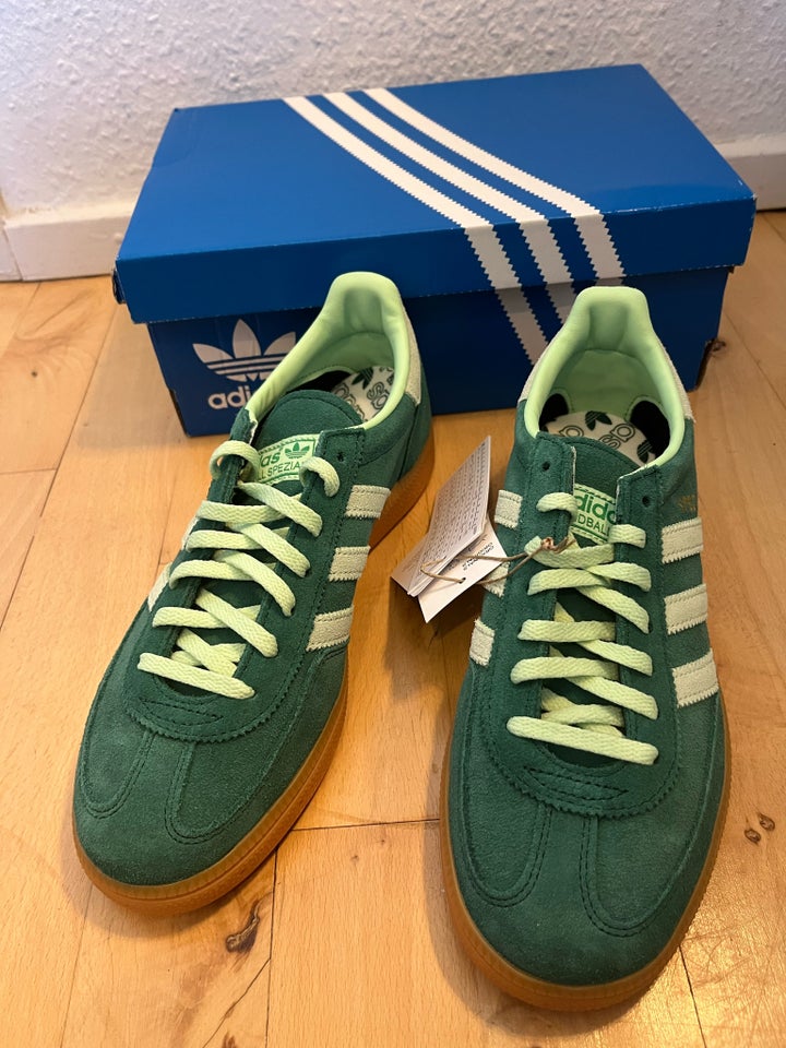 Sneakers, str. 38, Adidas