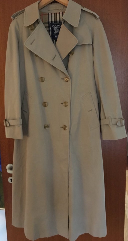 Trenchcoat, str. 40, BURBERRY