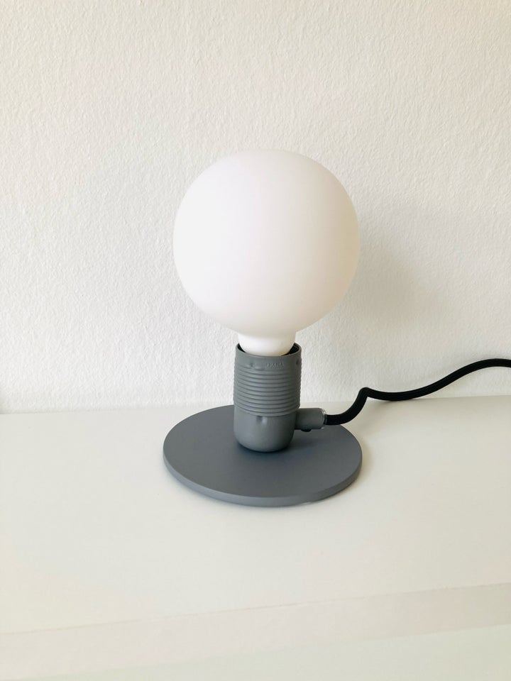 Anden bordlampe, Frama