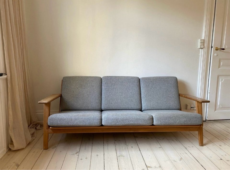 Hans J. Wegner, GE290, Sofa