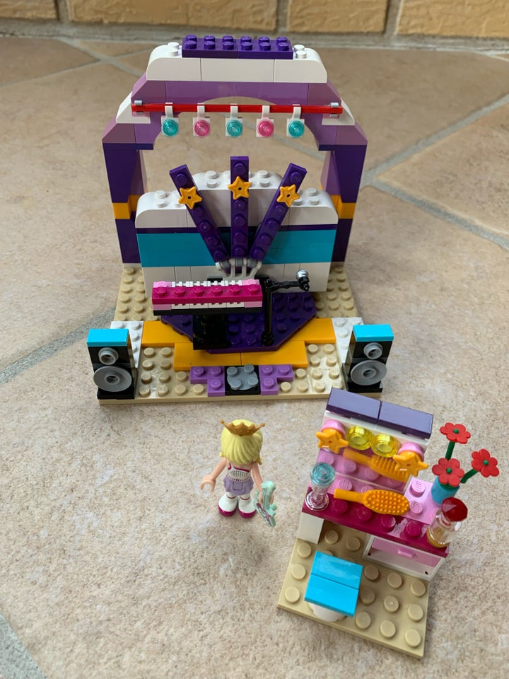 Lego Friends, 41004 Øvescenen