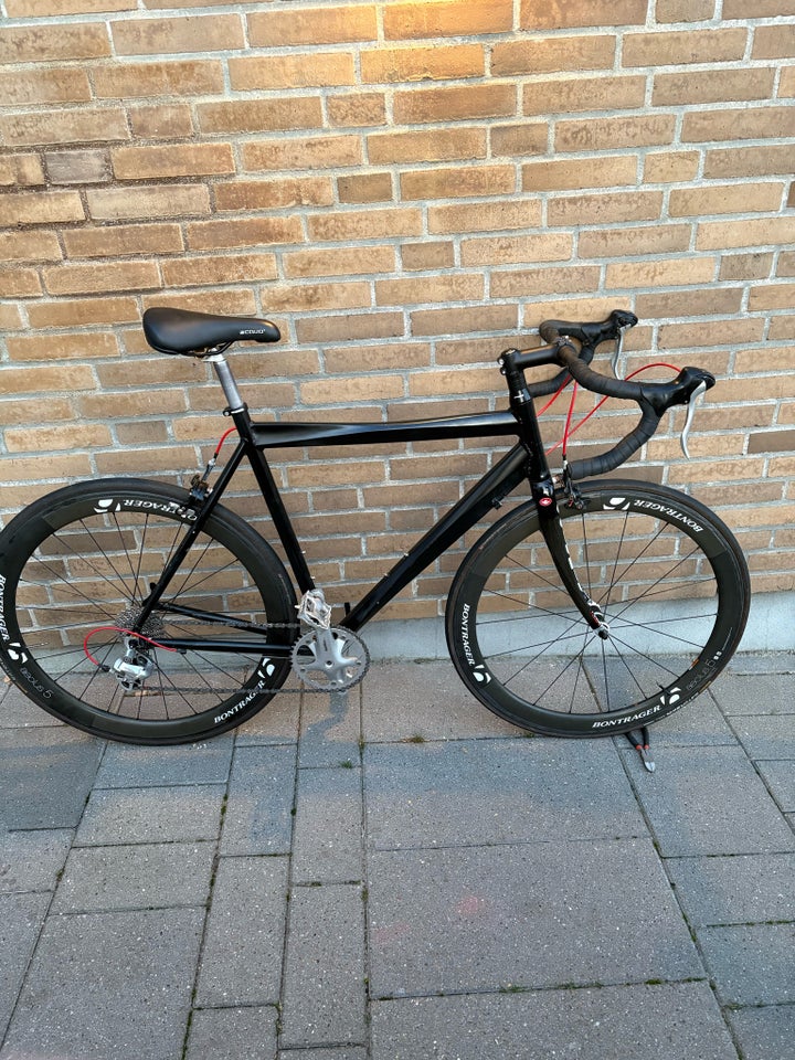 Herreracer, Brand-X, 56 cm stel