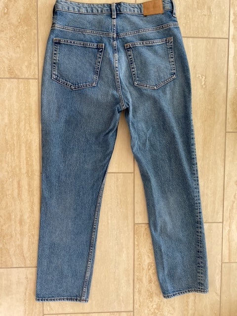 Jeans 1 par Weekday 2 x HM og 1 par