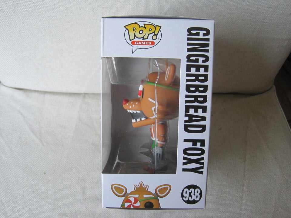 Funnko Pop #938 Gingerbread Foxy