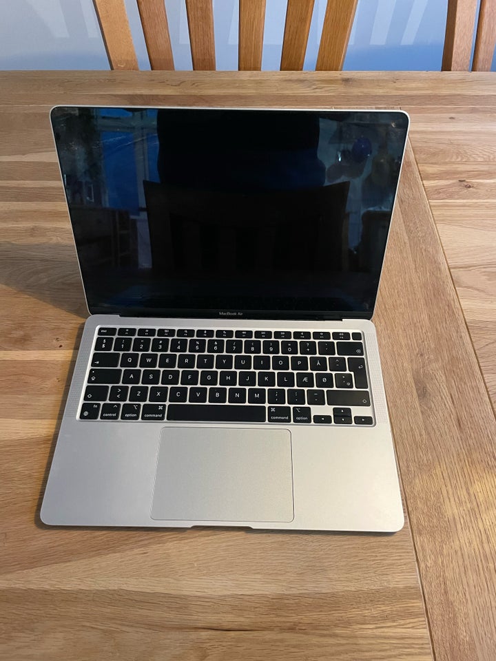 MacBook Air, 13" , M1 GHz