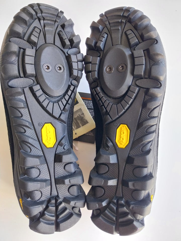 Cykelsko, Cykelsko, Vibram