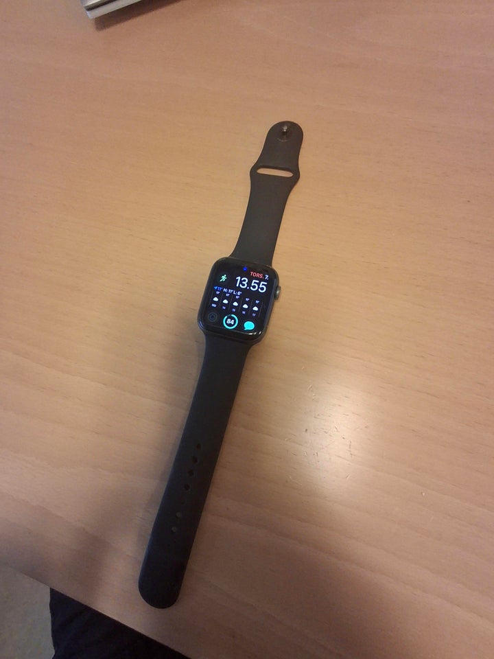 Smartwatch, Apple