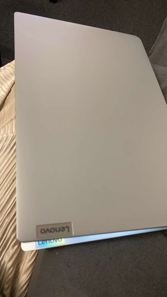 Lenovo 2024, 1,8 GHz, 16 GB ram