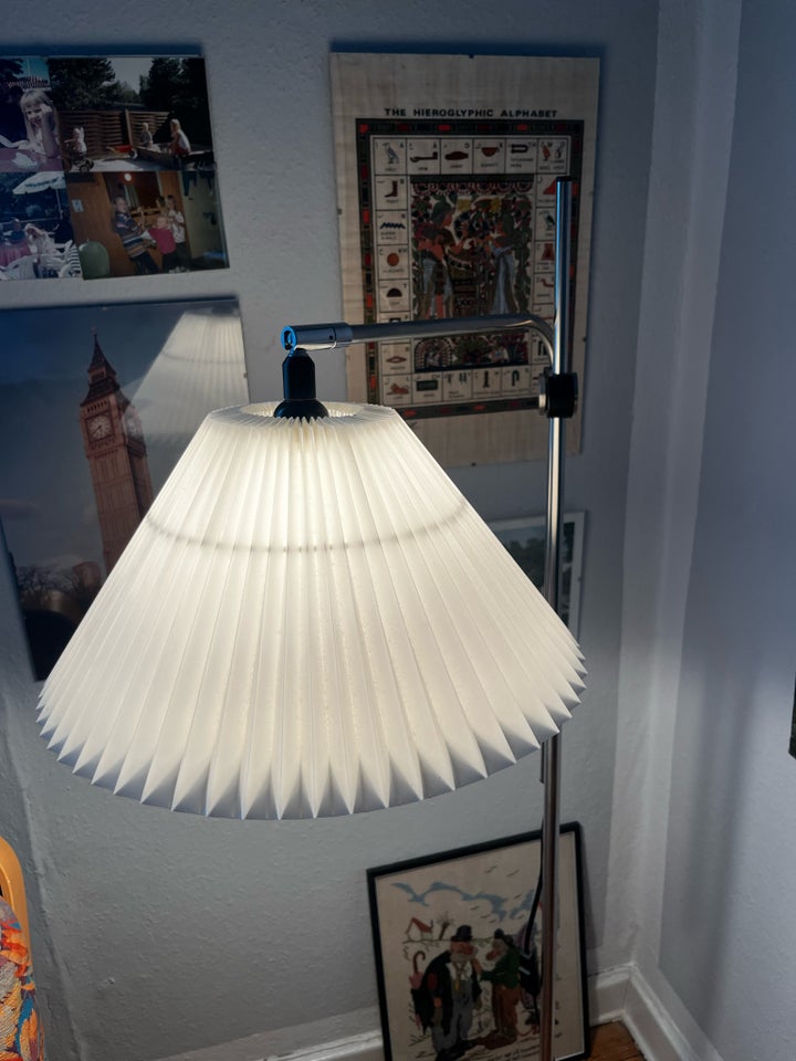 Standerlampe Le klint