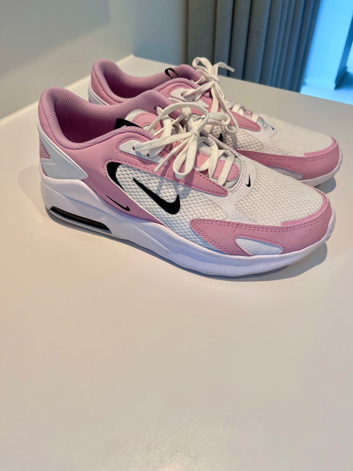 Sneakers, str. 39, Nike