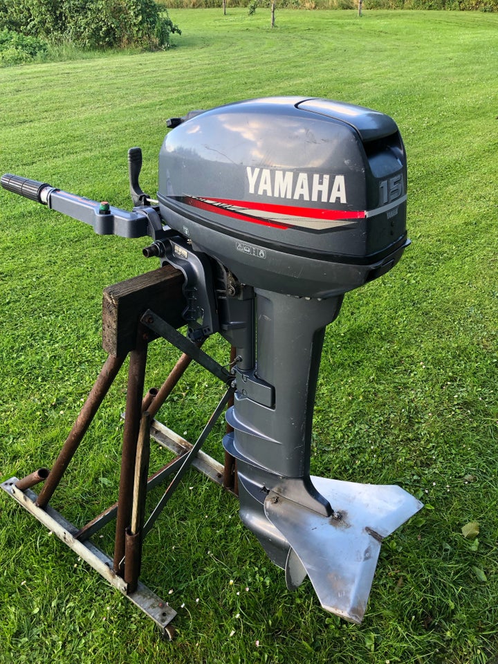 Yamaha påhængsmotor 15 hk benzin