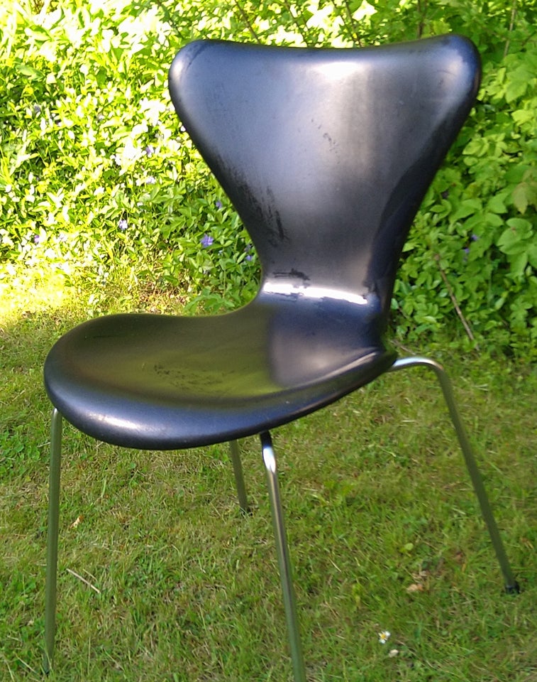 Arne Jacobsen, 7 'veren, Stol