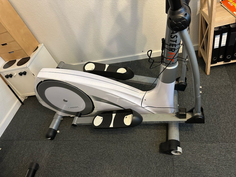 Crosstrainer, Crosstrainer ,