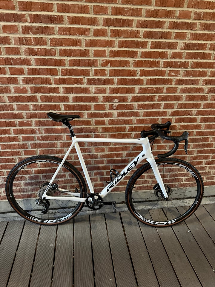 Herreracer, Ridley carbon gravel