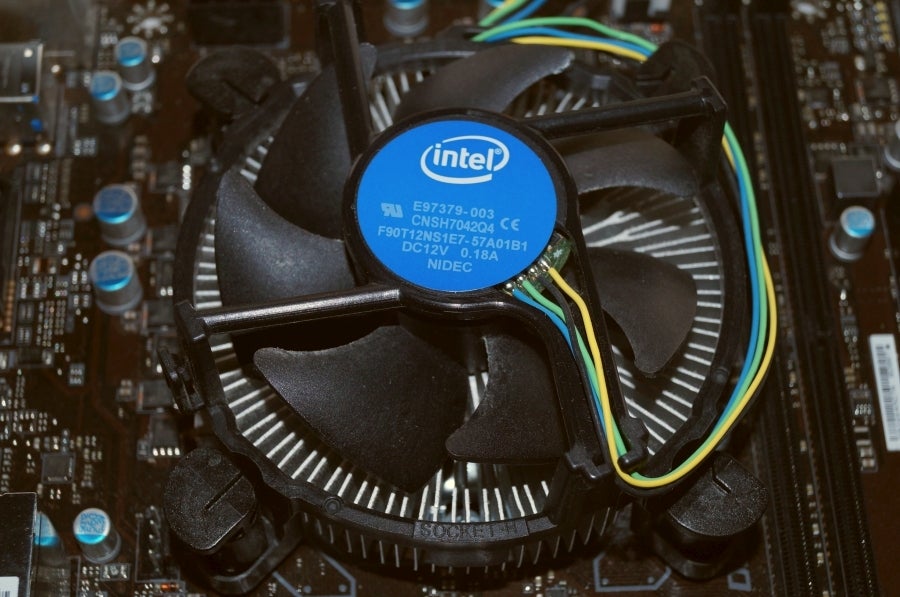 Intel Core i5-7400 monteret med