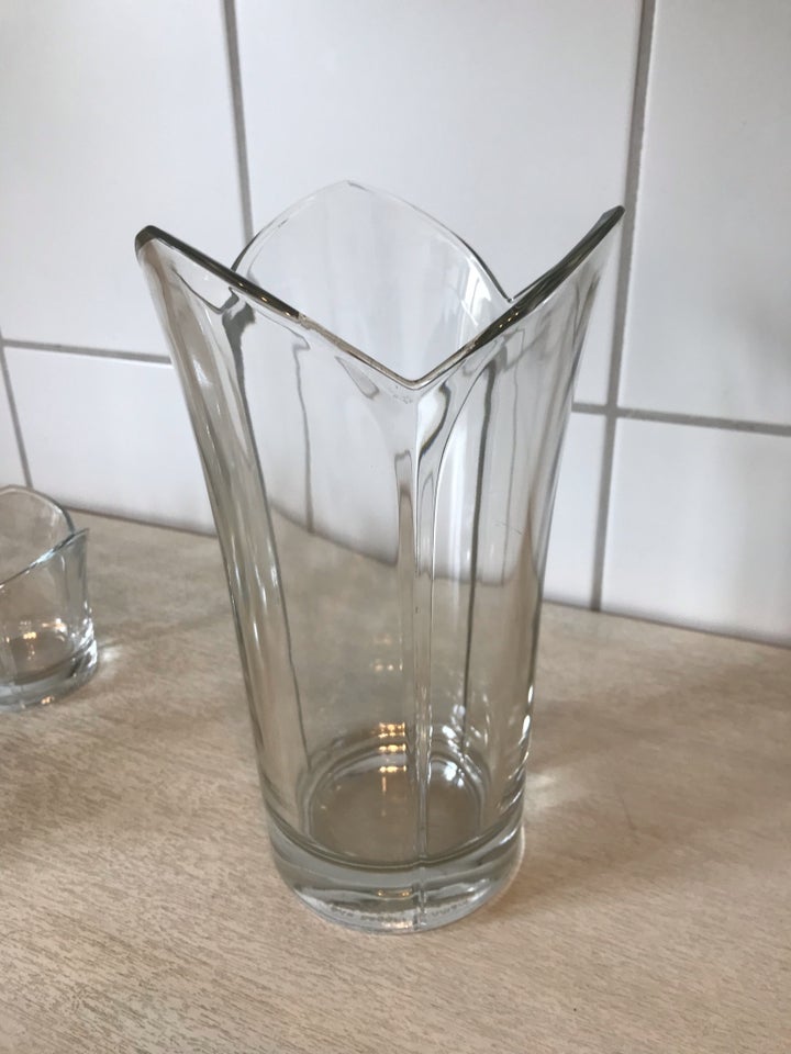Glas Vase/fyrfadsstager  Erik