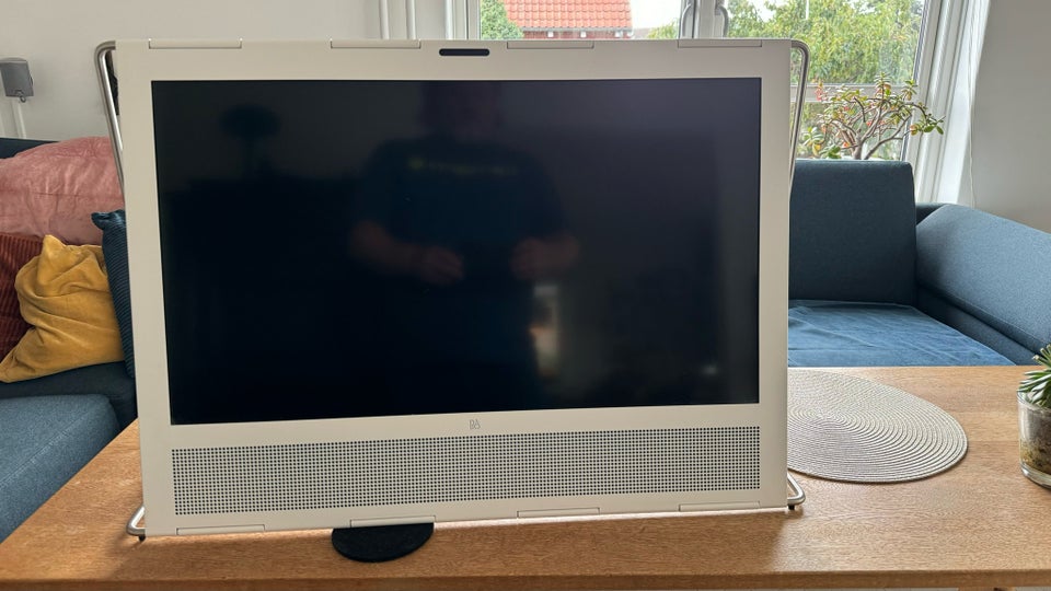 andet Bang  Olufsen V1