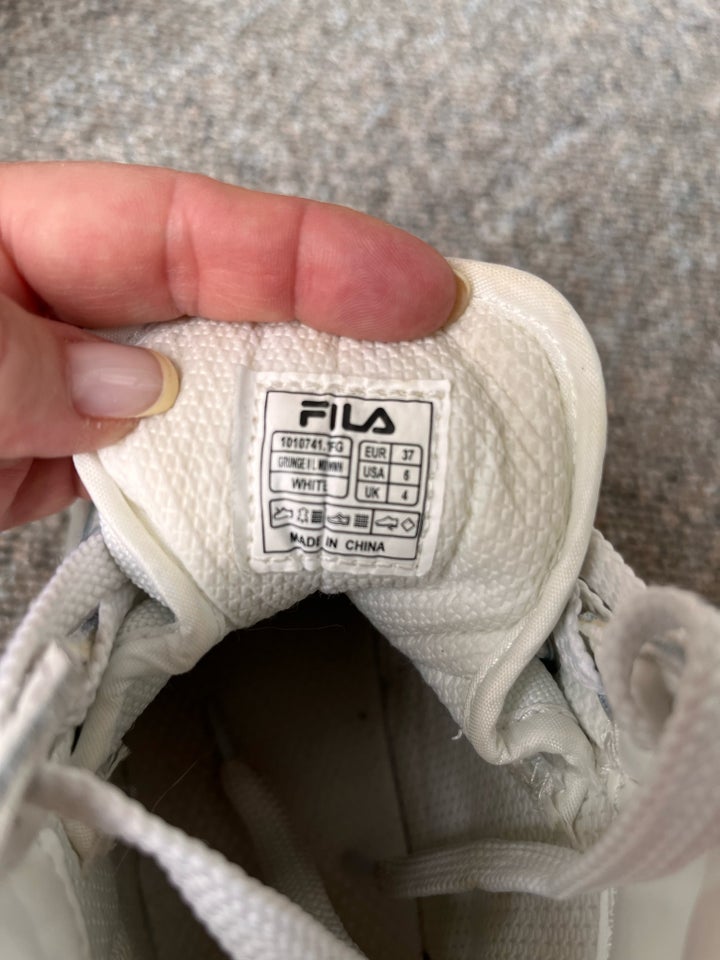 Sneakers, str. 37, FILA